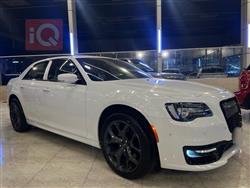 کرایسلەر 300